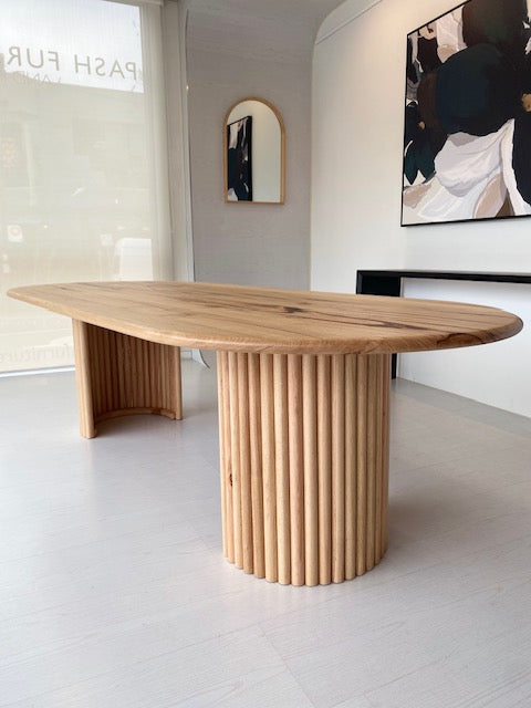 Harper Table Cylinder Leg
