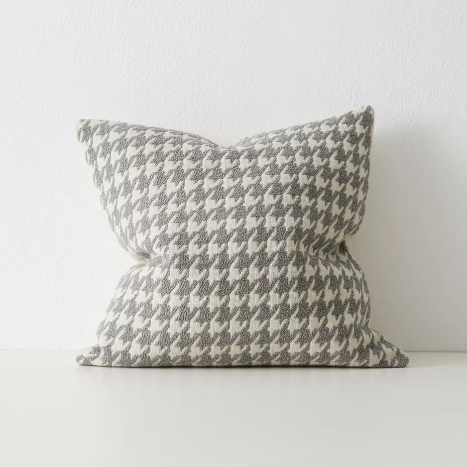 Giovanni Cushions