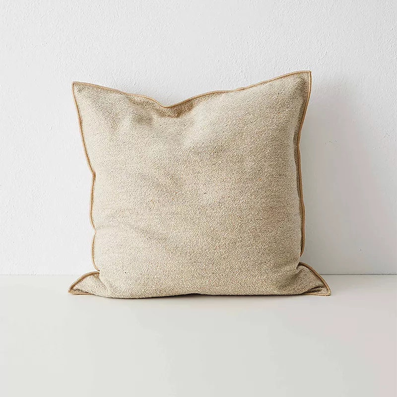 Alberto Cushion