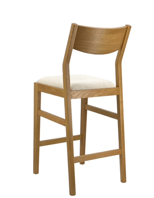 Curve Barstool